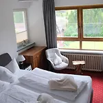 Gaestehaus Wildbach 3*